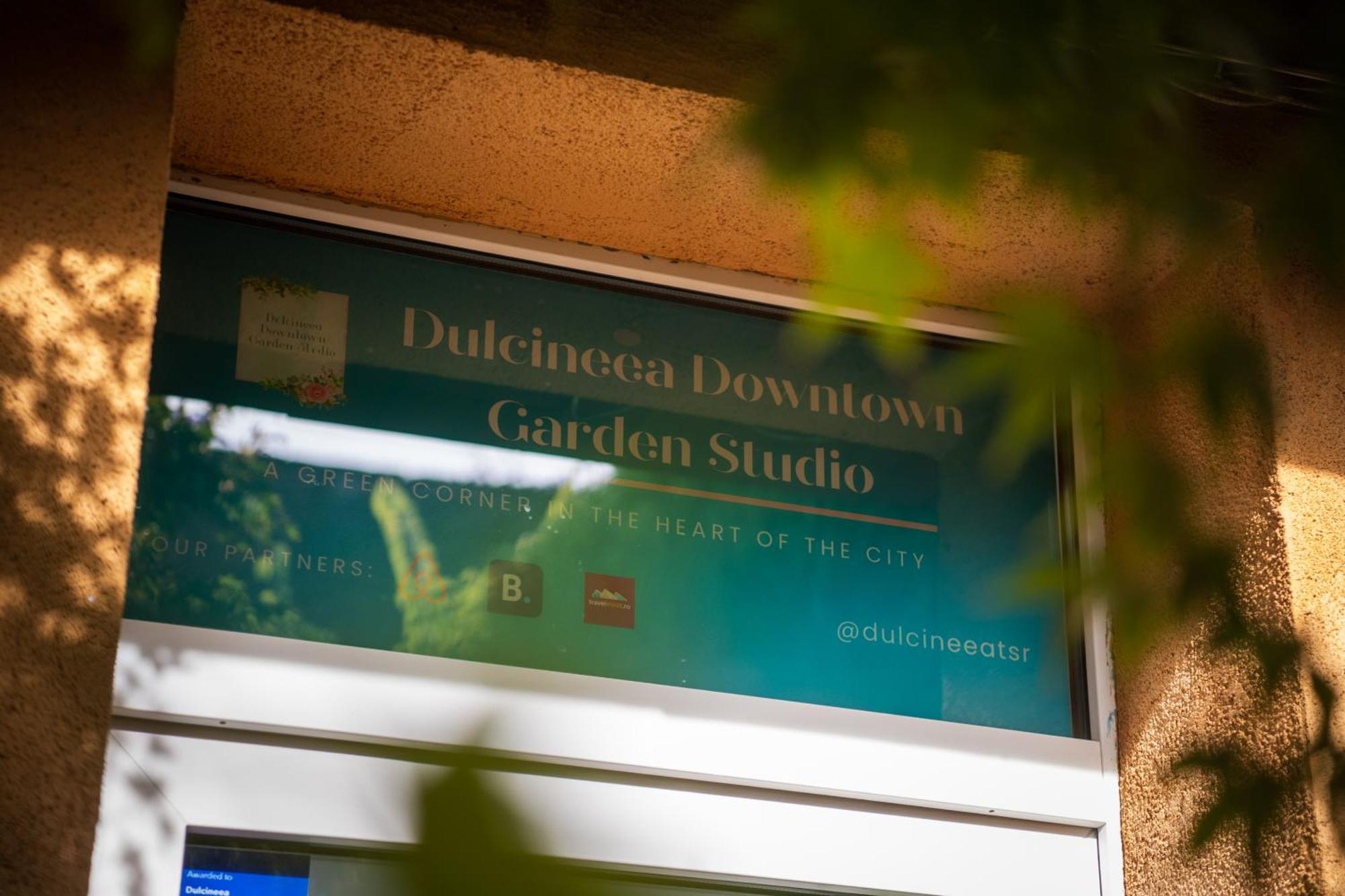 Dulcineea Downtown Garden Studio Timisoara Exterior foto